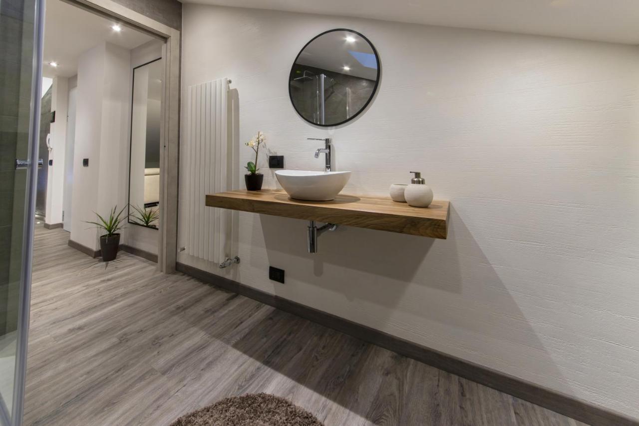 Panoramic Penthouse In The Historical Center Apartment Domodossola Exterior photo